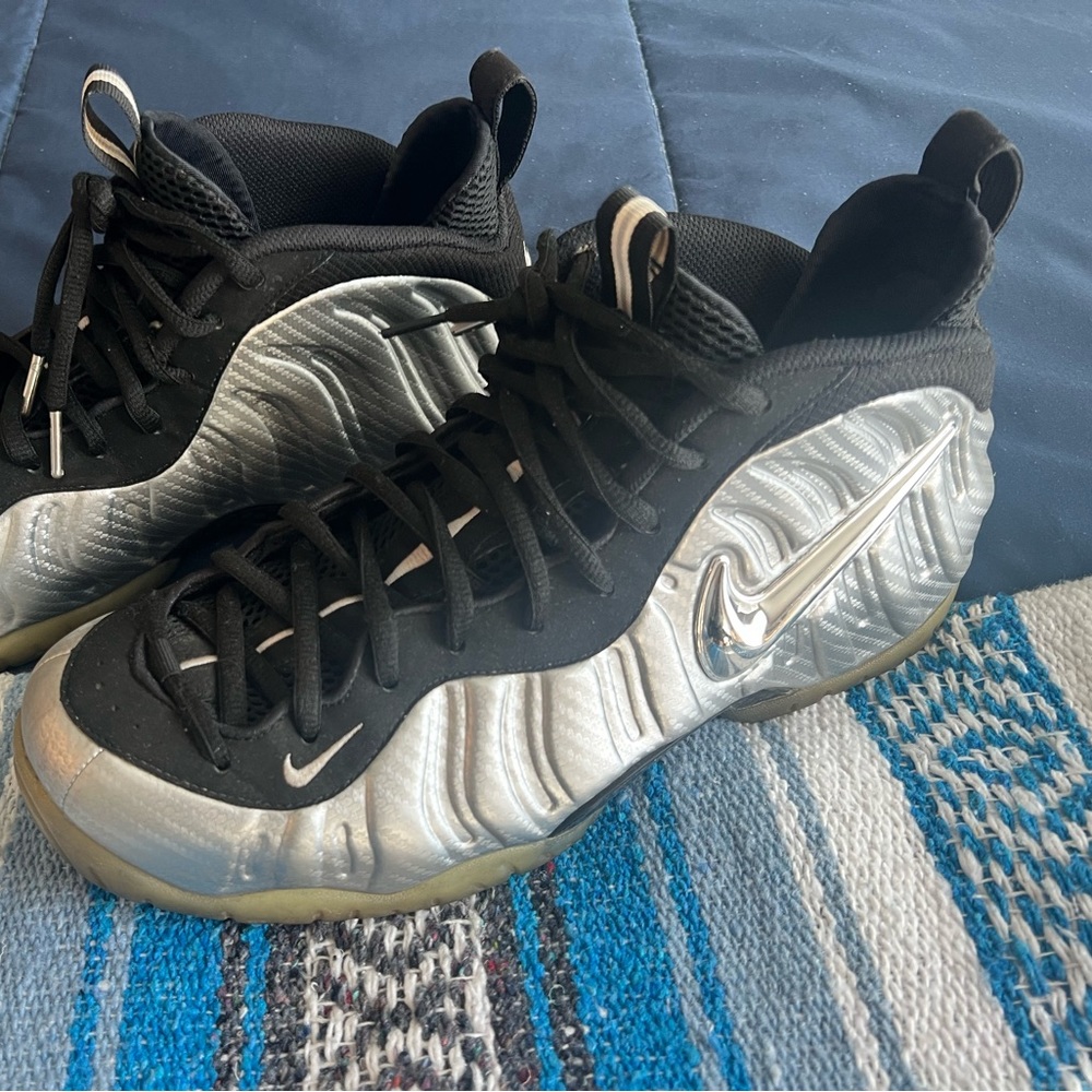 Nike Air Foamposite Pro Silver Surfer Size 13